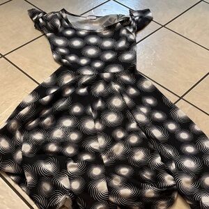 Short sleeve dress, thinner material